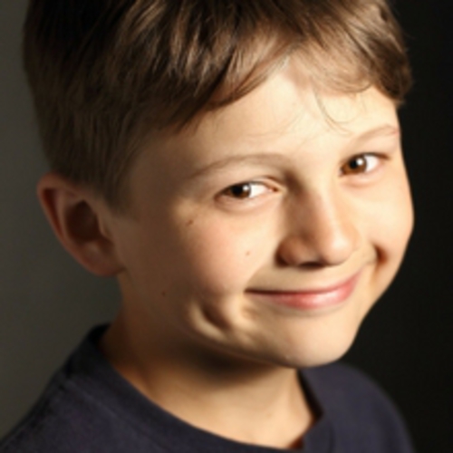 Niko  Ustin